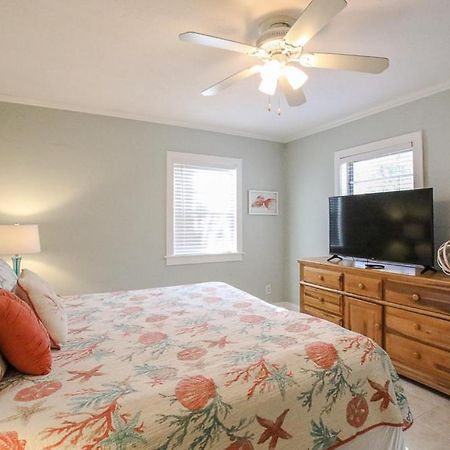 Sandys Dream Walk To North Beach Lower Apartment Tybee Island Exterior photo